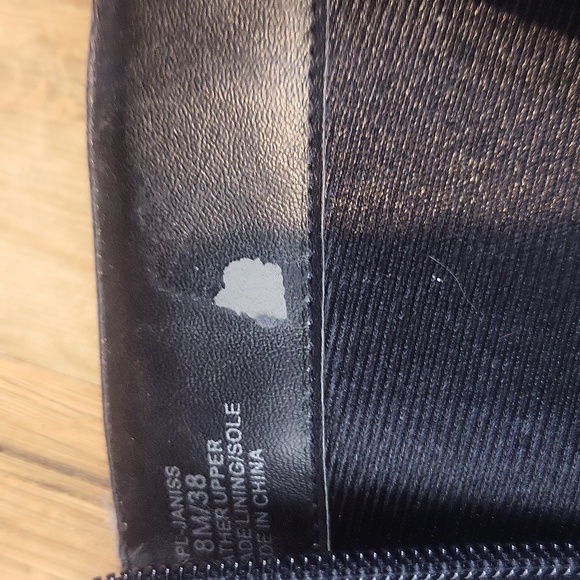 BCBGENERATION Black JL-JANISS Leather Criss-cross Zip Up Knee High Boot - Picture 13 of 16